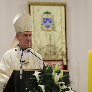 Homilija nadbiskupa Dražena Kutleše u Vazmenom bdjenju